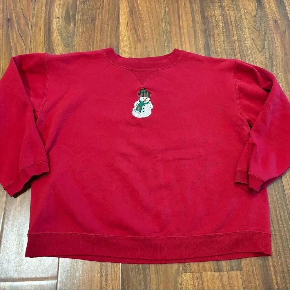 Hanes red snowman embroidered crewneck sweatshirt